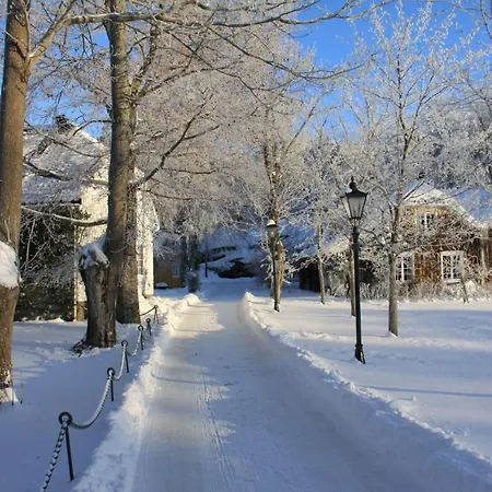 Engo Gard & Restaurant Hotel