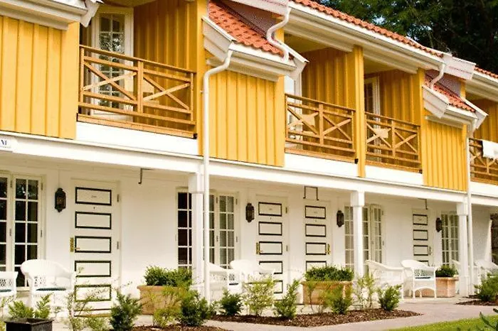 Engo Gard & Restaurant מלון Tjøme