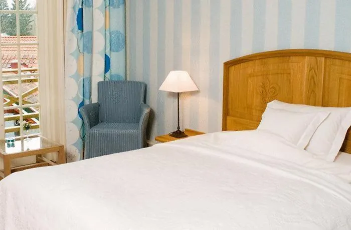 מלון Engo Gard & Restaurant