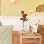 Engo Gard & Restaurant Отель