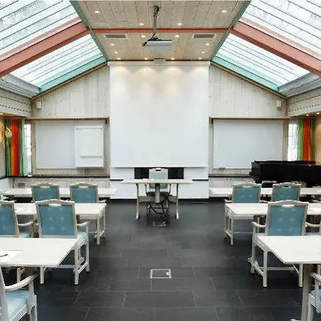 Hotel Engo Gard & Restaurant